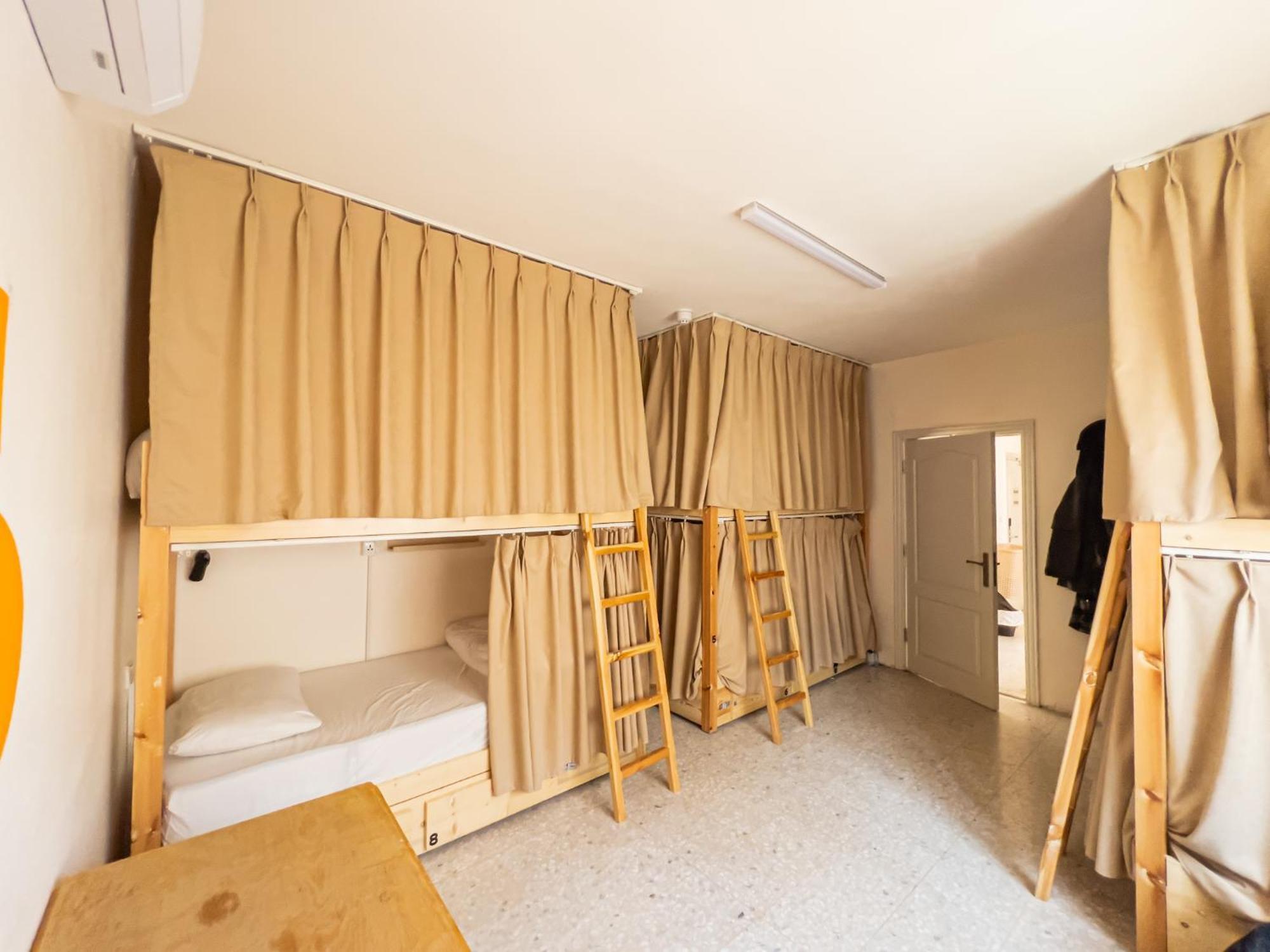 Battuta Hostel Αμμάν Δωμάτιο φωτογραφία