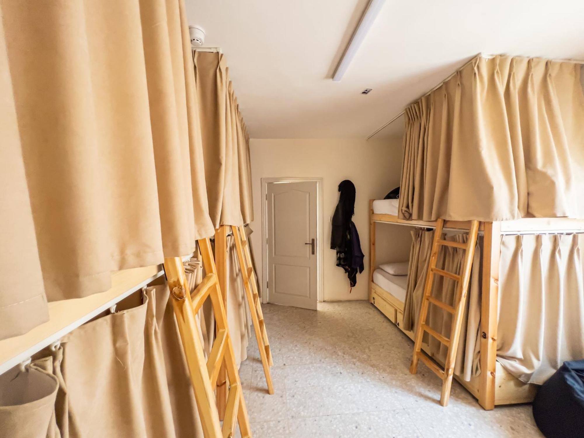 Battuta Hostel Αμμάν Δωμάτιο φωτογραφία